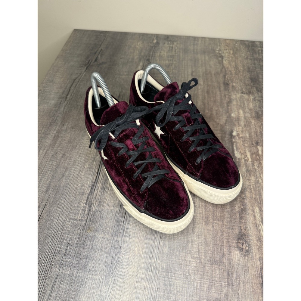 Converse One Star Platform Burgundy Velvet Sneakers 558951C Womens 8